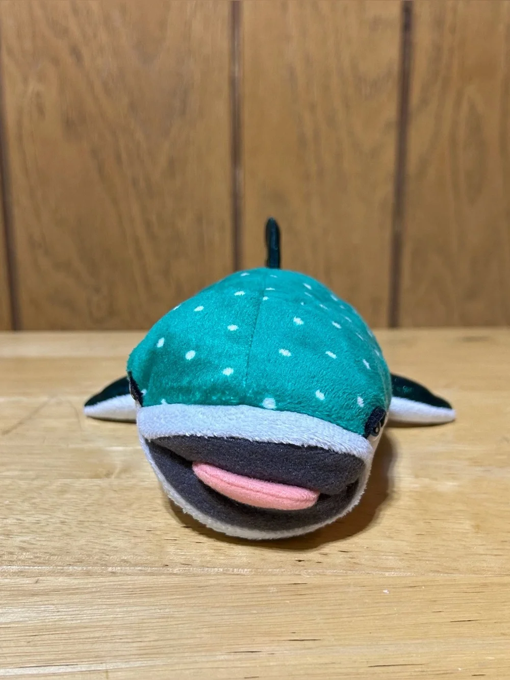 TY Sparkle Disney Finding Dory Destiny Whale Shark Plush Figure Beanie 2016 11”